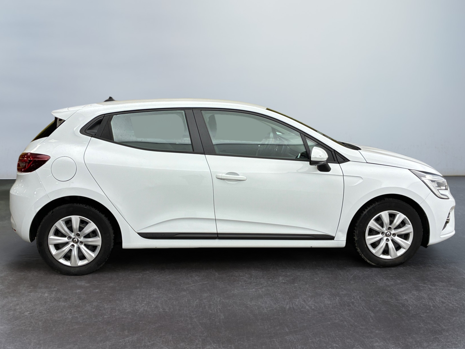 RENAULT  2020