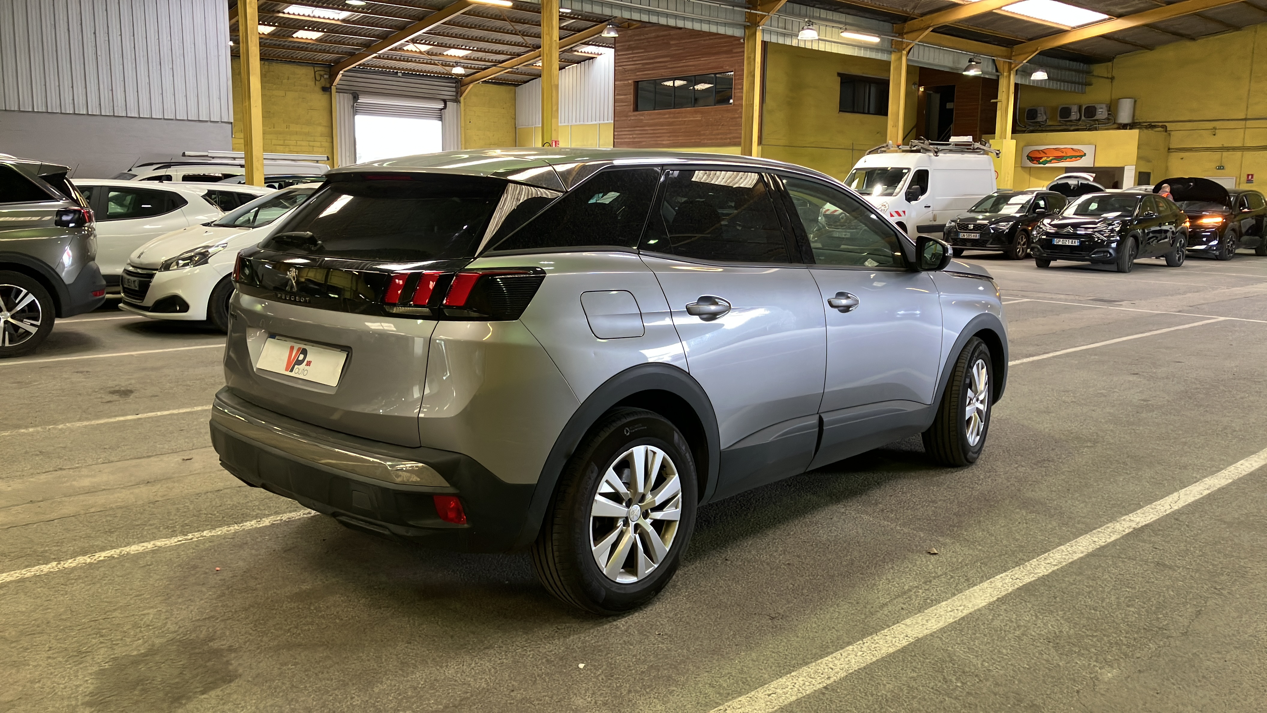 PEUGEOT  2018