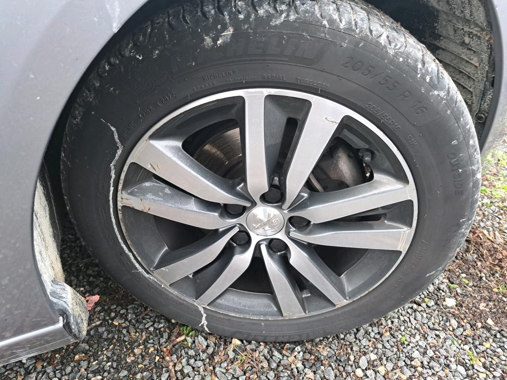 PEUGEOT PEUGEOT 308 SW PureTech 130ch S&S EAT8 Allure Business 2020
