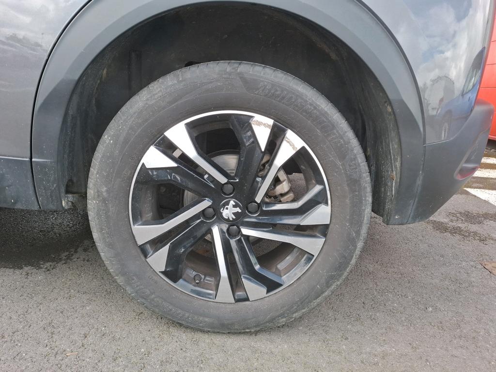 PEUGEOT PEUGEOT 2008 BlueHDi 130 S&S EAT8 Allure 2023
