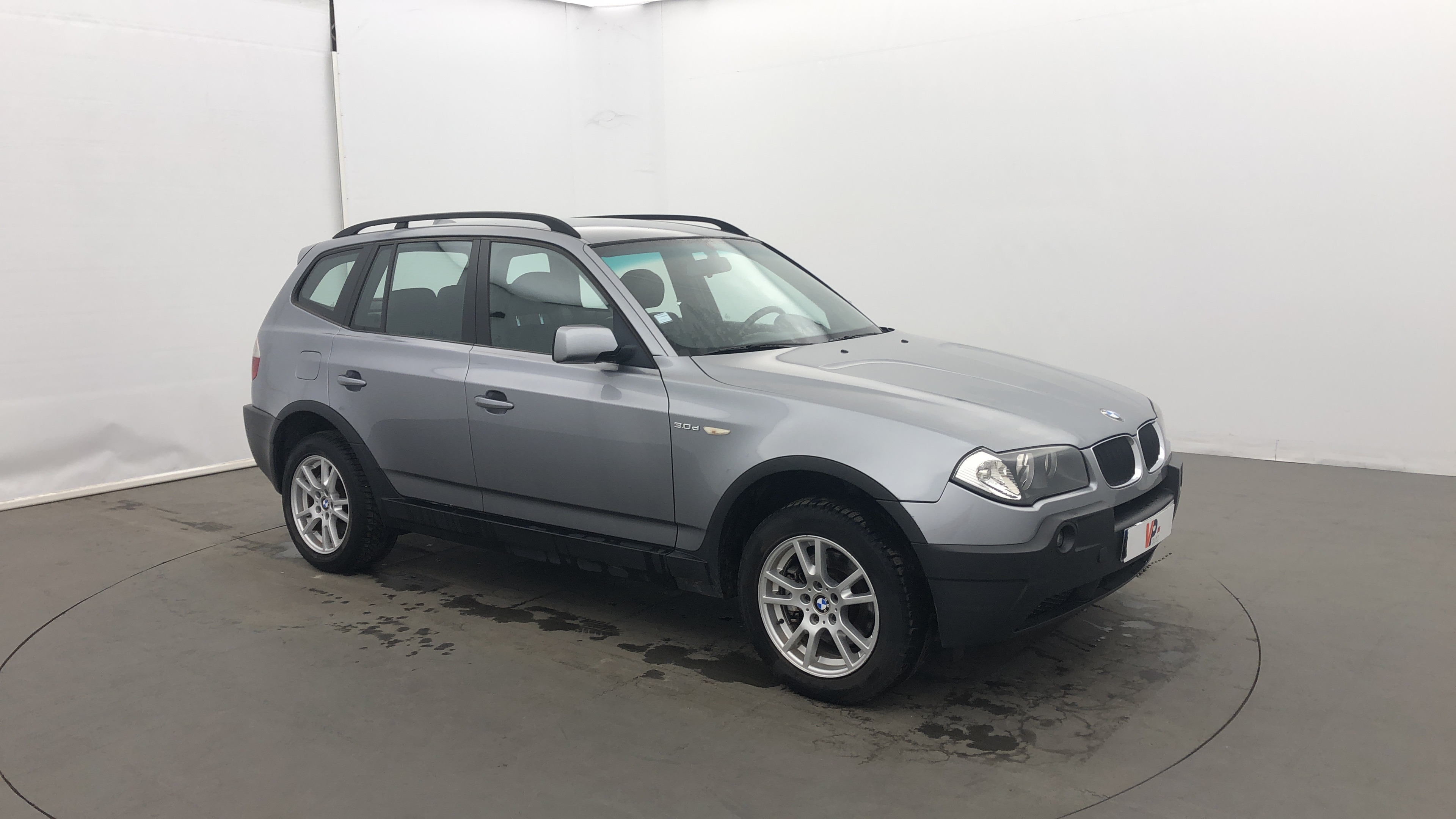 BMW  2005