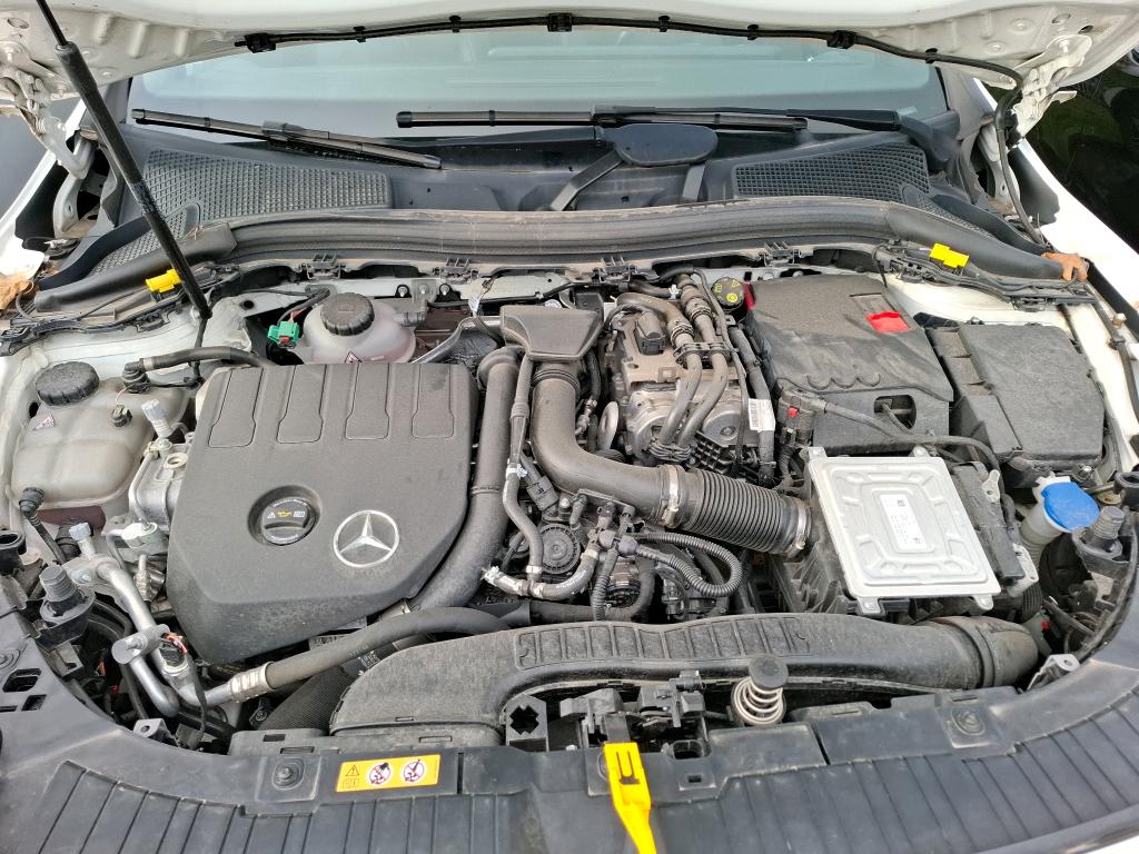 MERCEDES MERCEDES GLA II 250 e 8G-DCT AMG Line 2021