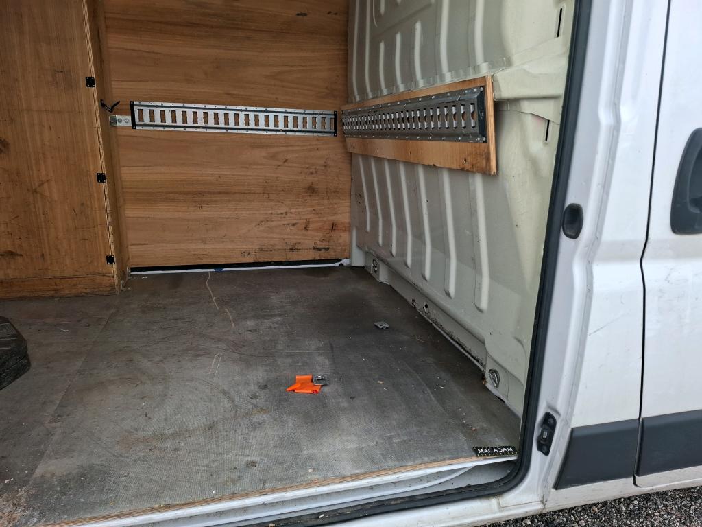 PEUGEOT PEUGEOT BOXER FOURGON TOLE 335 L2H2 BLUEHDI 120 S&S PREMIUM 2021