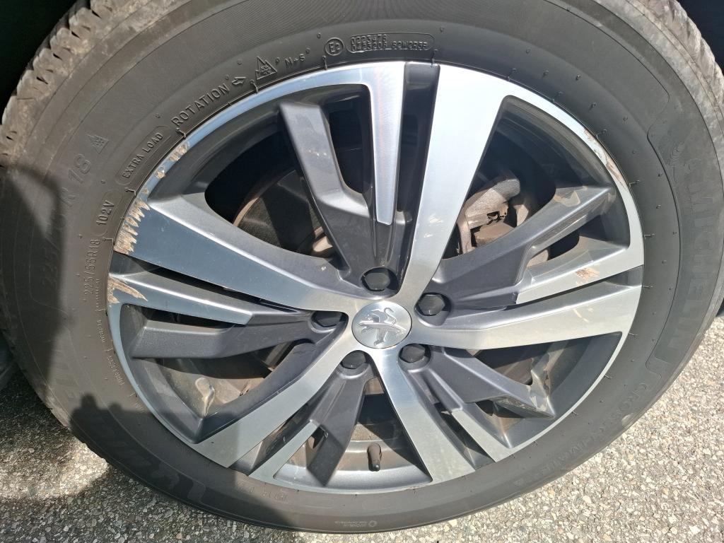 PEUGEOT PEUGEOT 3008 Hybrid 225 e-EAT8 Allure Pack 2023