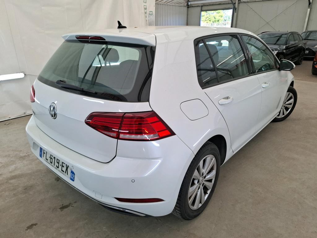 VOLKSWAGEN  2019