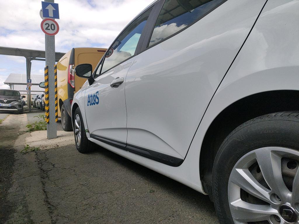 RENAULT RENAULT CLIO SOCIETE BLUE DCI 85 AIR NAV 2019