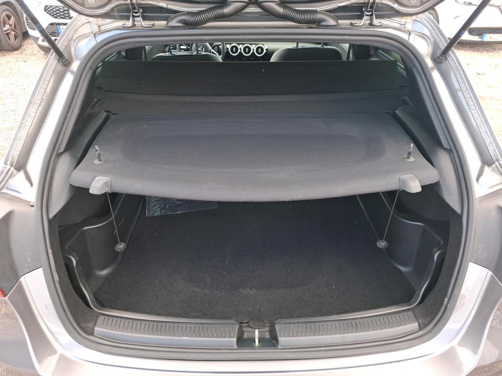 MERCEDES MERCEDES CLASSE A 200 d 8G-DCT Style Line 2021