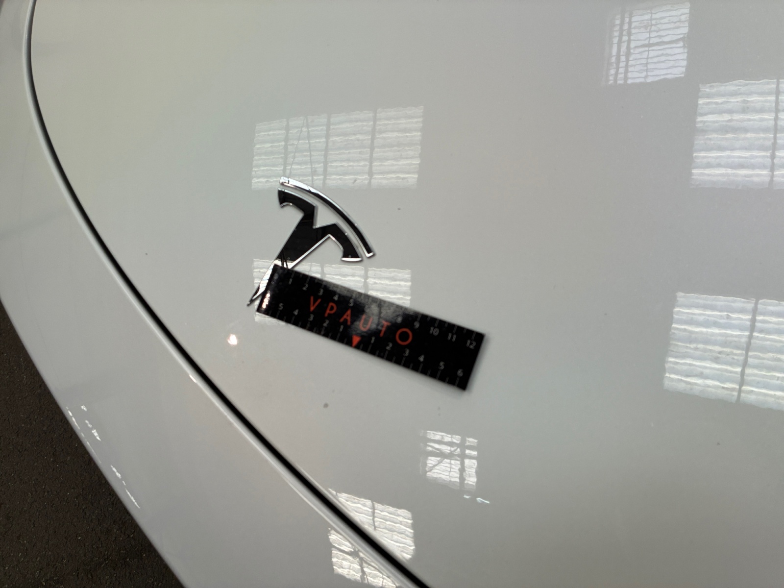 TESLA Model Y Standard RWD 2024