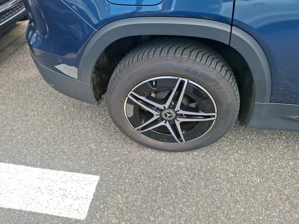 MERCEDES MERCEDES EQB 250 AMG Line 2023