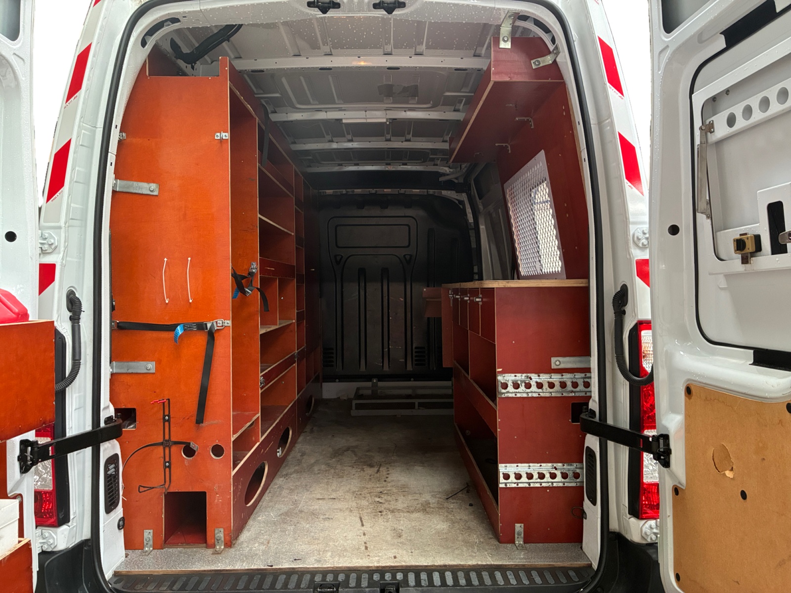 RENAULT MASTER FOURGON MASTER FGN L2H2 3.5t 2.3 dCi 145 ENERGY E6 GRAND CONFORT 2019