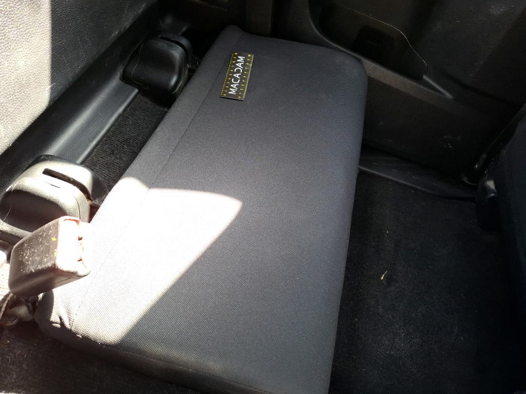 ISUZU  2022
