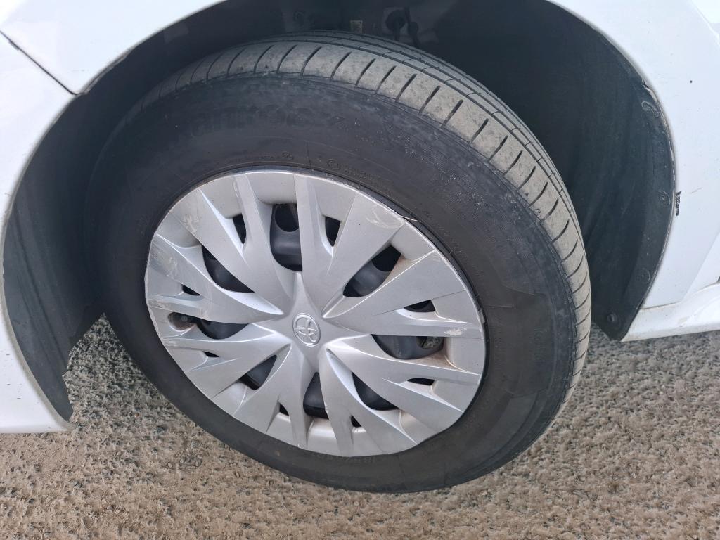 TOYOTA  2022