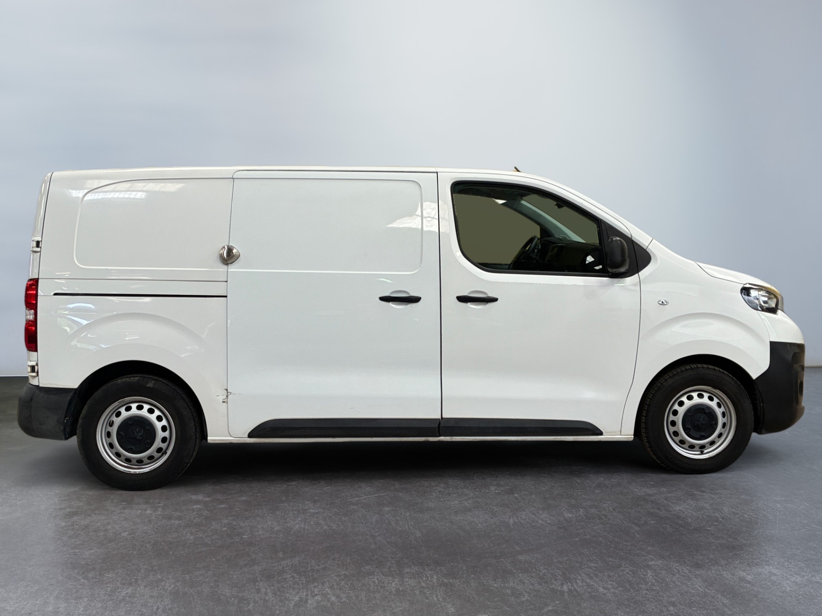 PEUGEOT EXPERT FOURGON EXPERT FGN TOLE STANDARD 1.5 BLUEHDI 120 S&S BVM6 PREMIUM 2021