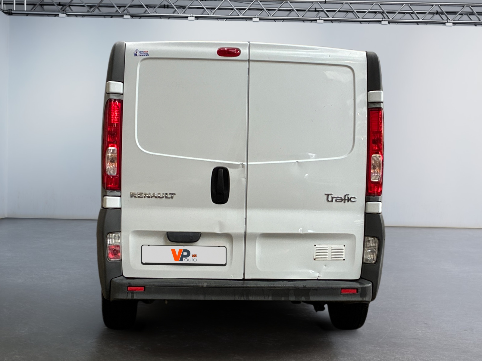 RENAULT TRAFIC FGN DCI 115 L2H1 1200 KG 2012