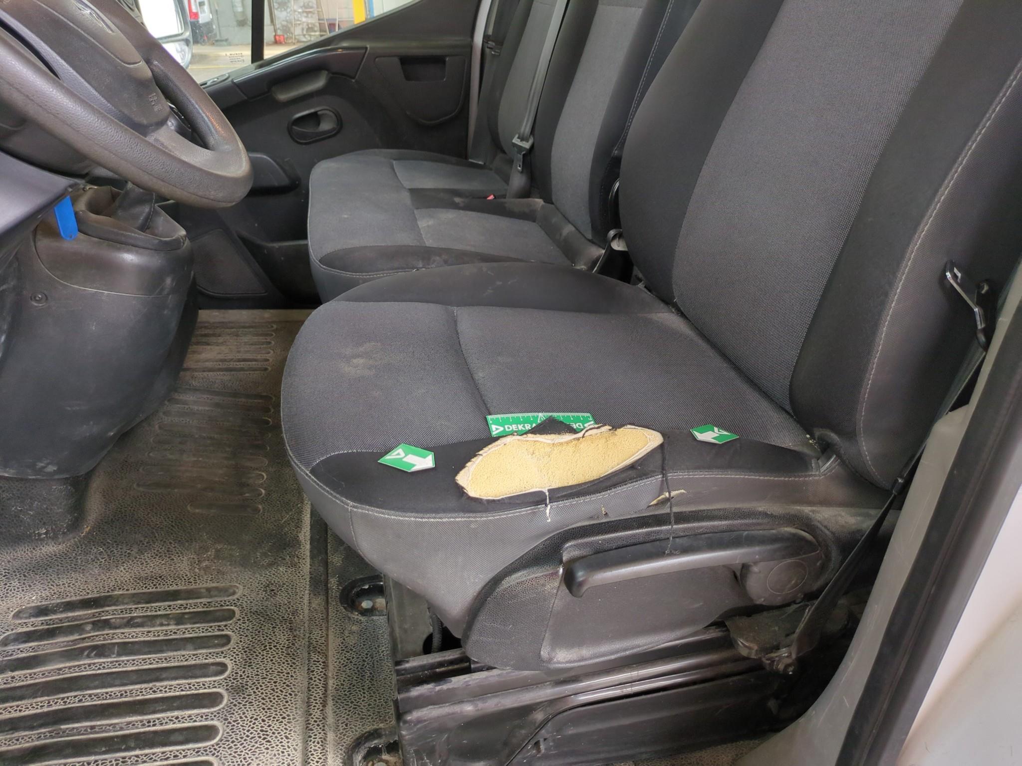 RENAULT MASTER TRANSPORTS SPECIFIQUES (07/2010-0 BD L3 3.5t dCi 130 E6 CONFORT 7 PL 2019
