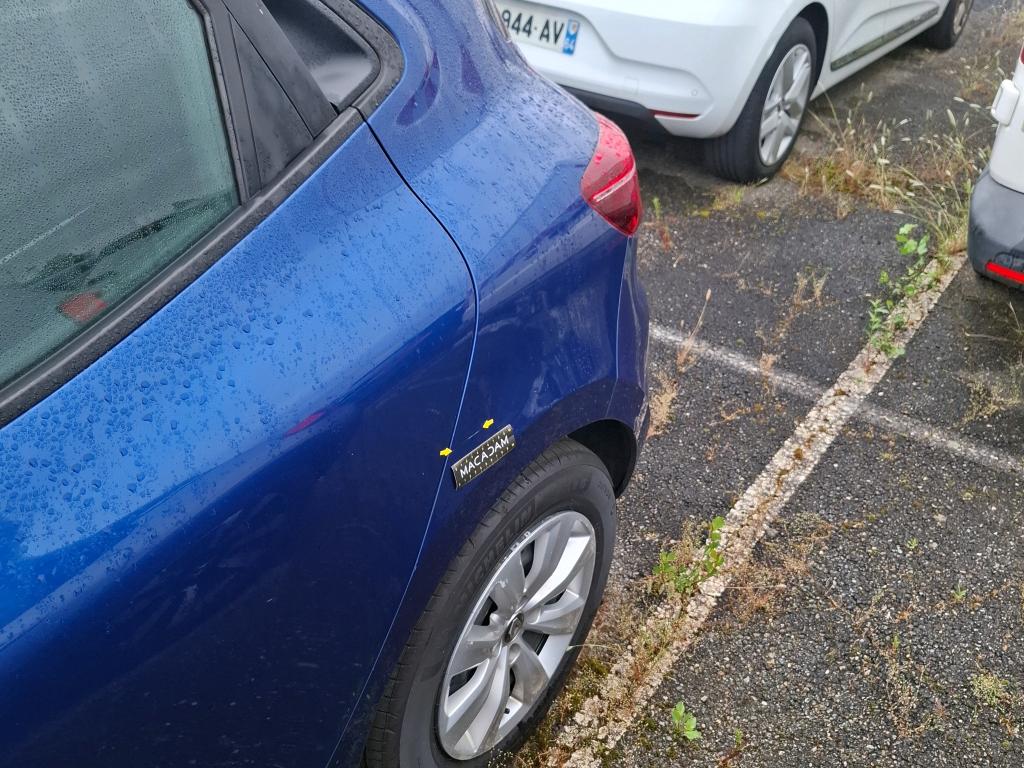 RENAULT RENAULT CLIO SOCIETE BLUE DCI 85 AIR NAV 2020