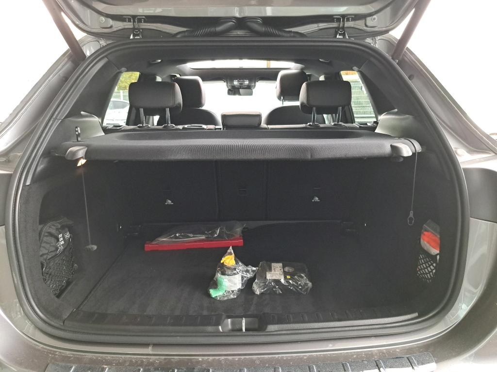 MERCEDES MERCEDES GLA II 200 d 8G-DCT AMG Line 2020