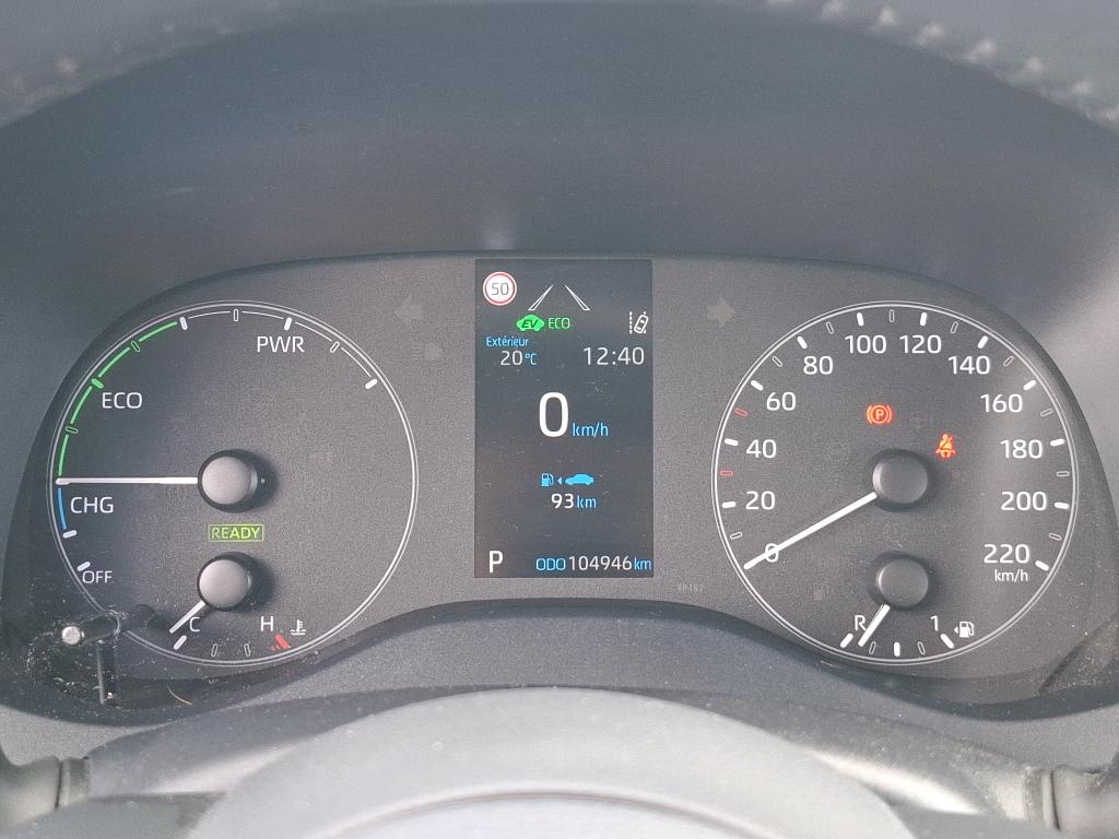 TOYOTA  2022