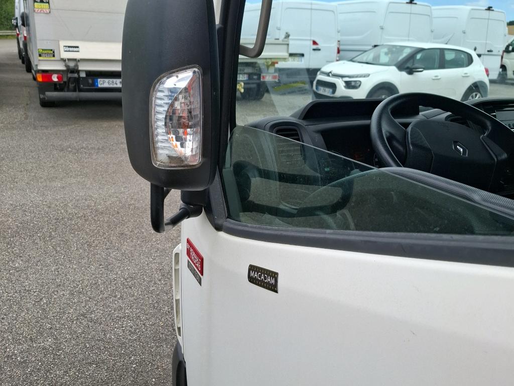 RENAULT TRUCKS  2020