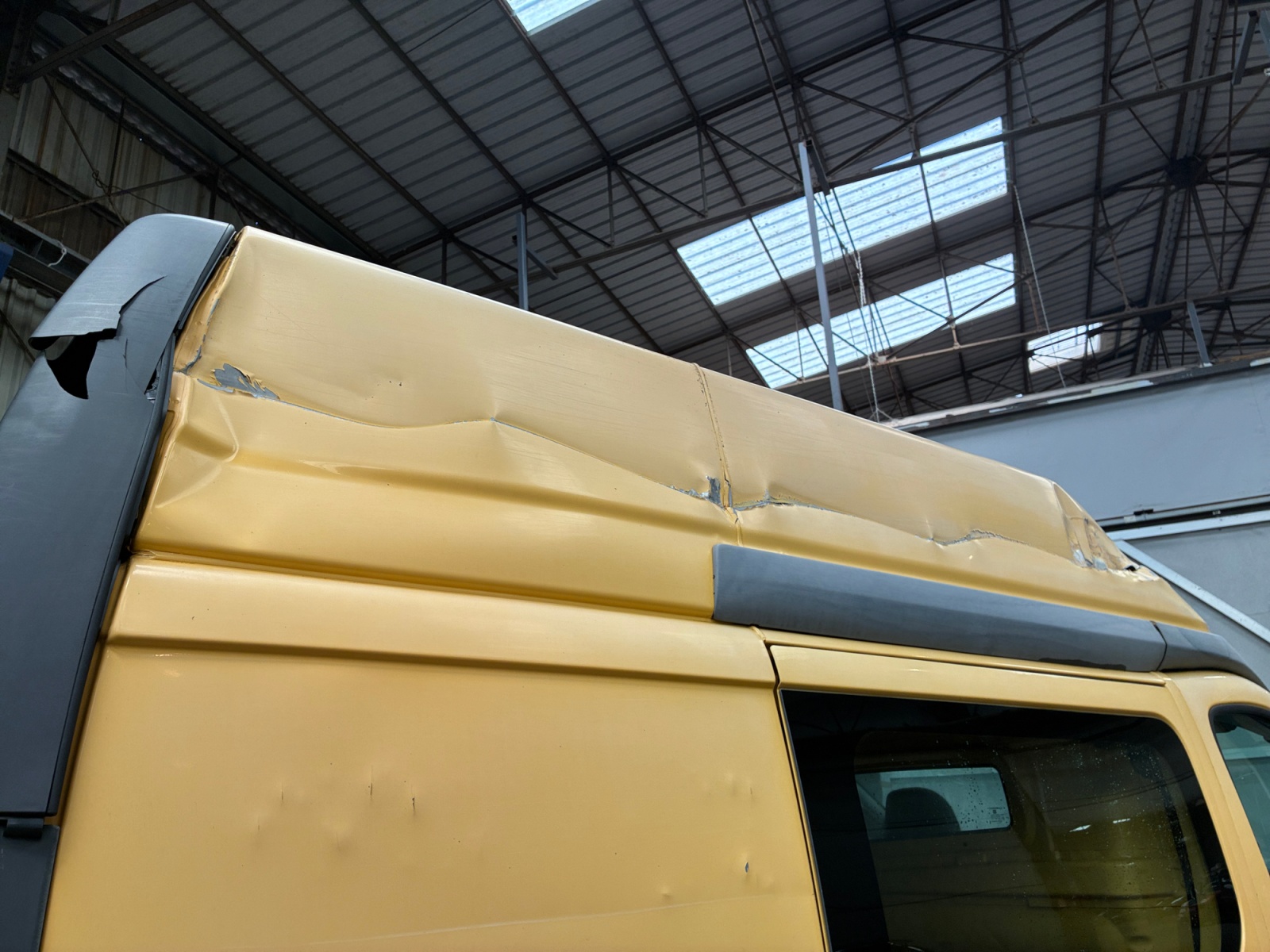 RENAULT TRAFIC FOURGON TRAFIC FGN DCI 90 L1H2 1200 KG CONFORT EURO 5 2014