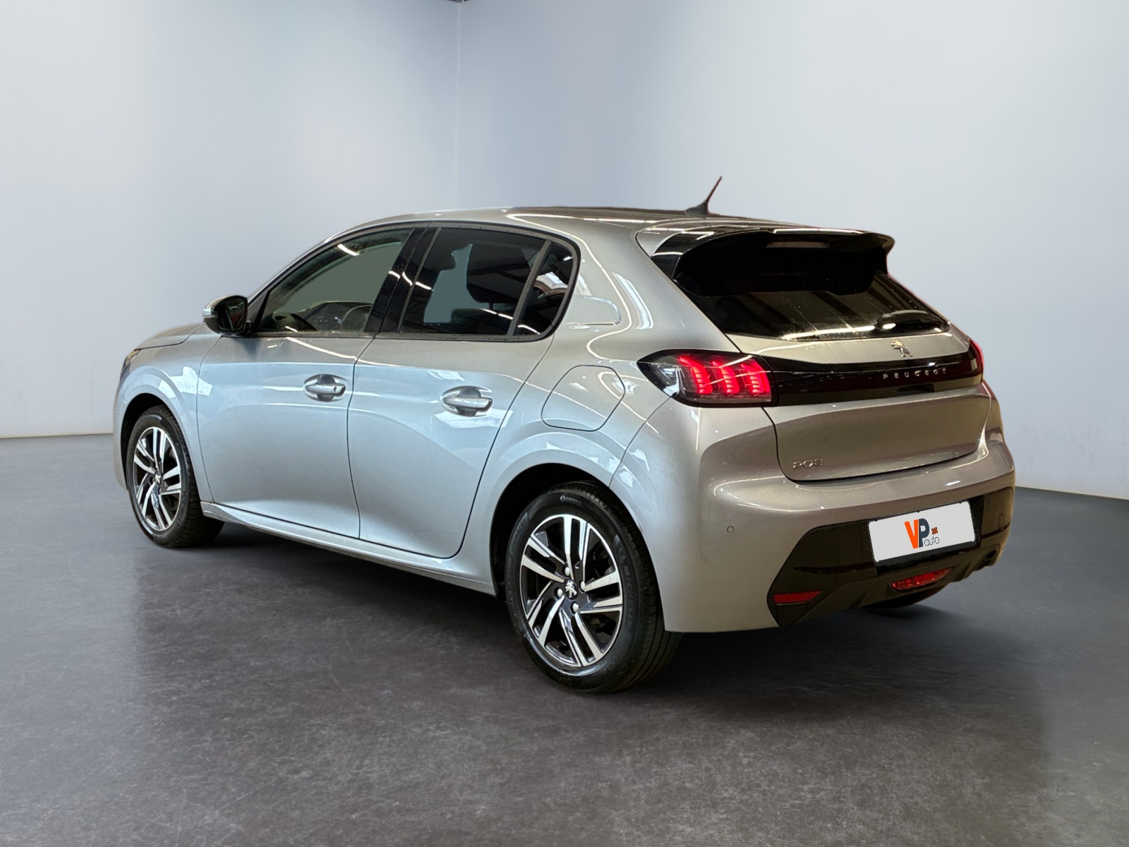 PEUGEOT PEUGEOT 208 BUSINESS PureTech 100 S&S EAT8 Allure 2020