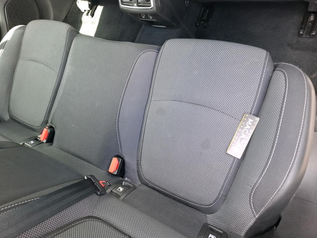RENAULT RENAULT MÉGANE MEGANE IV Berline TCe 140 Evolution 2023