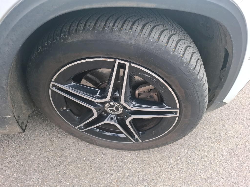 MERCEDES MERCEDES GLA II 200 d 8G-DCT AMG Line 2023