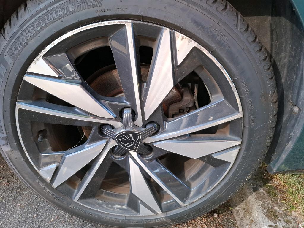 PEUGEOT PEUGEOT 308 SW BlueHDi 130ch S&S EAT8 Allure 2022