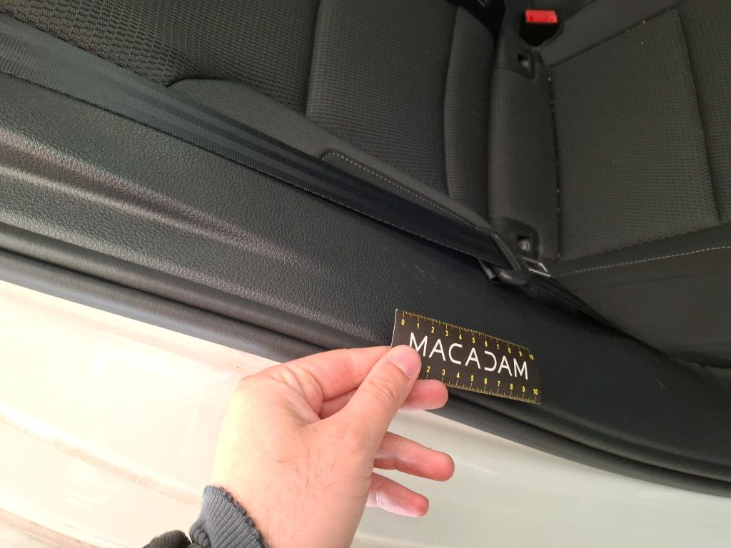 VOLKSWAGEN  2019