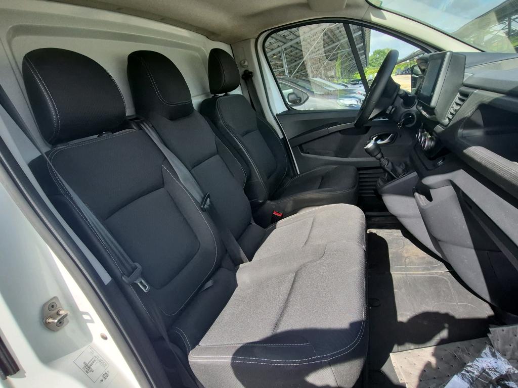 RENAULT RENAULT TRAFIC FOURGON FGN L1H1 3000 KG BLUE DCI 130 GRAND CONFORT 2023